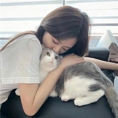 阿卡丁先生